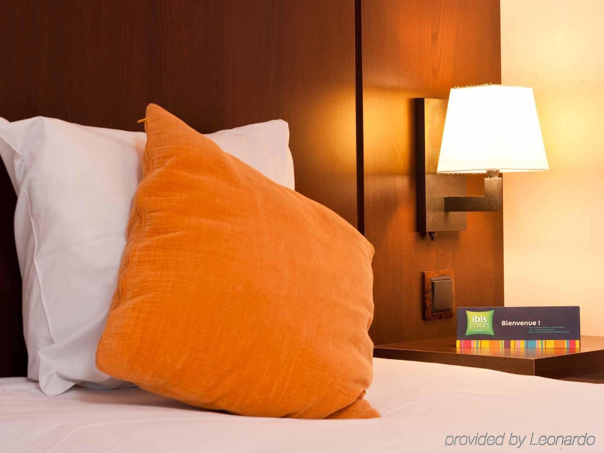 Hotel Ibis Styles Luxembourg Centre Gare Exterior foto